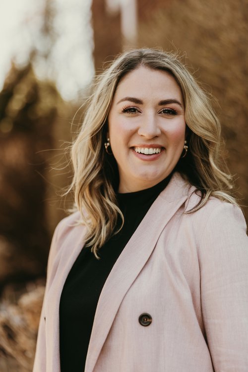 Headshot of Abby Overacre