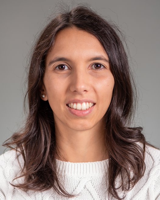 Portrait of Larissa Almeida Martins, Ph.D.
