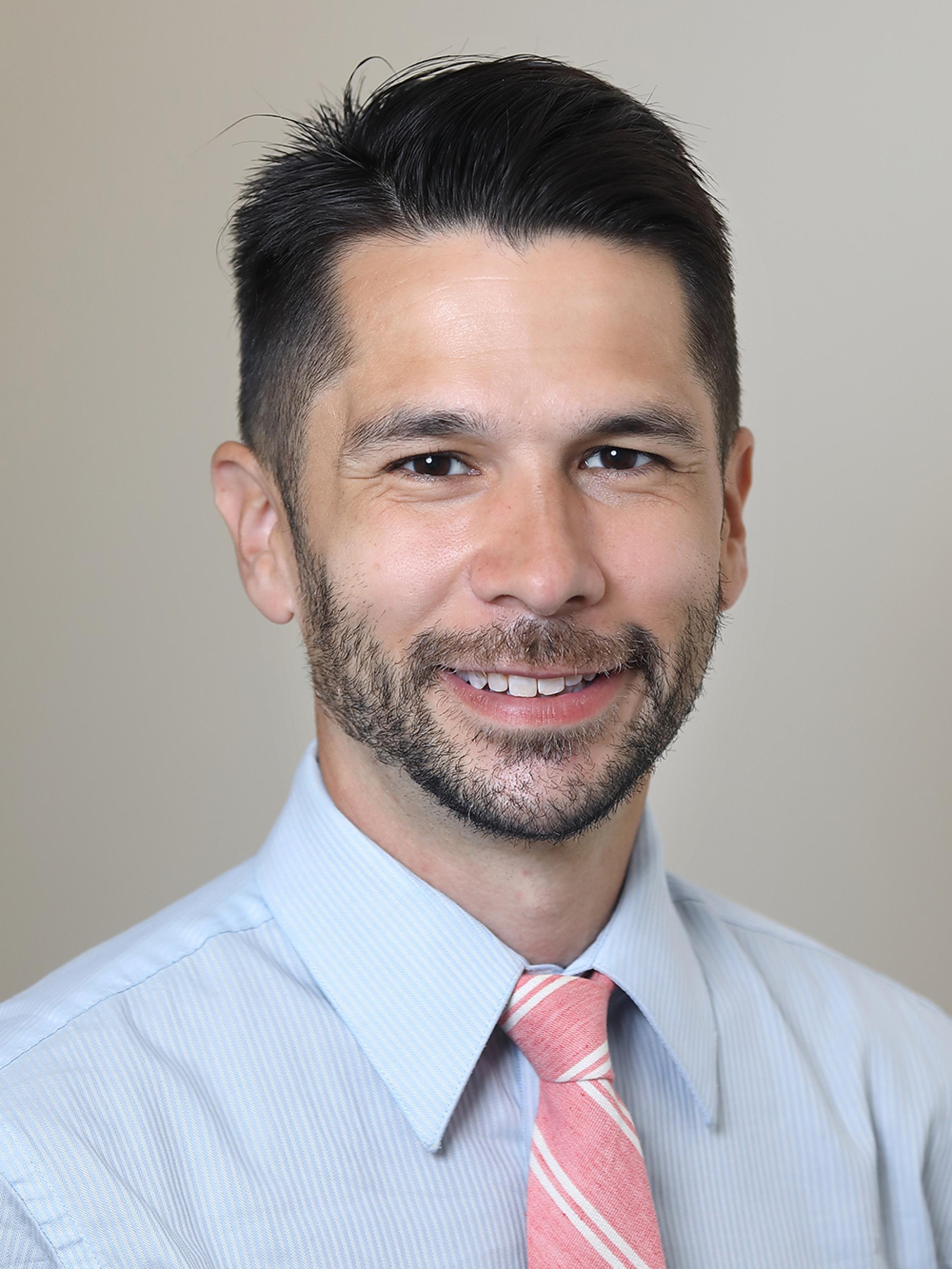 headshot of Ian Lamborn
