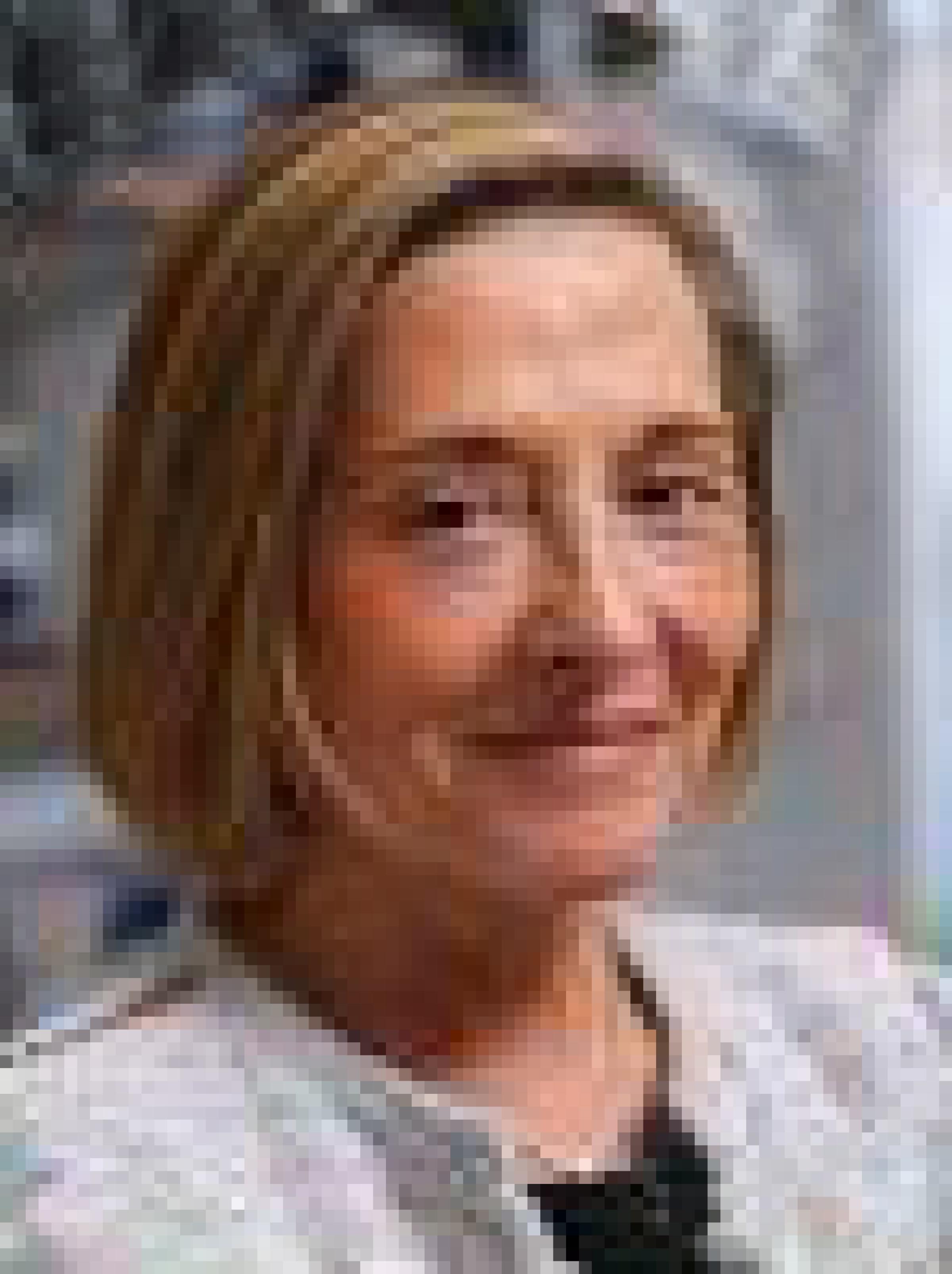 Headshot of Virginia Pascual, M.D.