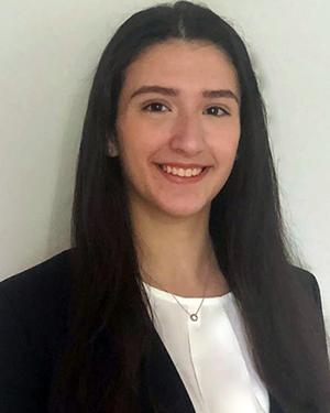 Headshot of Isabella Licavoli.