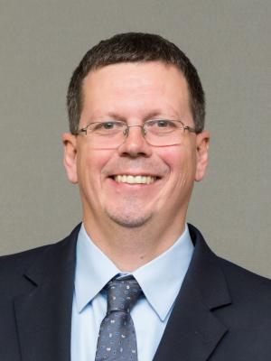 headshot of Ted Pierson