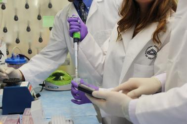Researchers train to use new equipment
