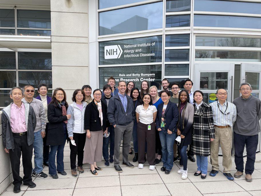Photo of Kong Research Group Members