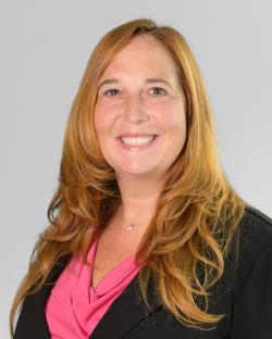 Headshot of Kelly Poe